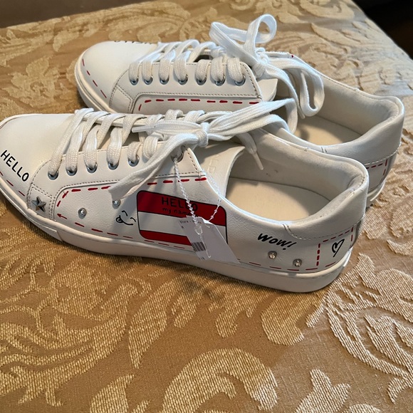 Aldo “Hello, my name is” Size 9 Red/White Designor Shoes. - Picture 3 of 7